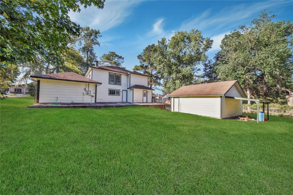 10071 Woodhollow Drive Conroe TX 77385
