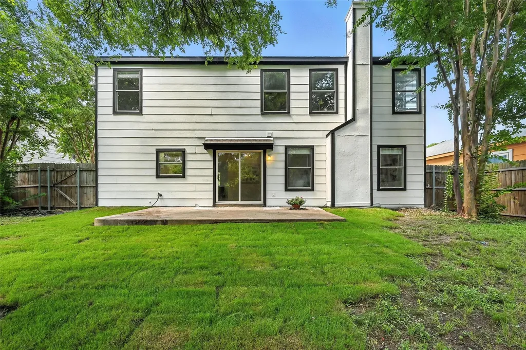 6218 Everglade Road Dallas TX 75227