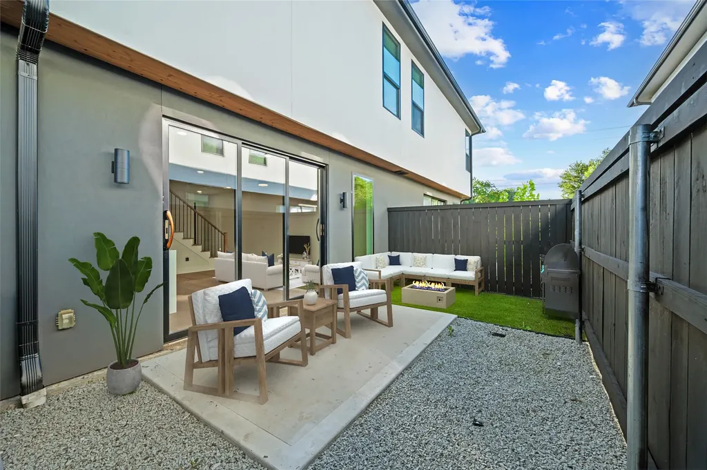 7311 Wildbird Lane Dallas TX 75235