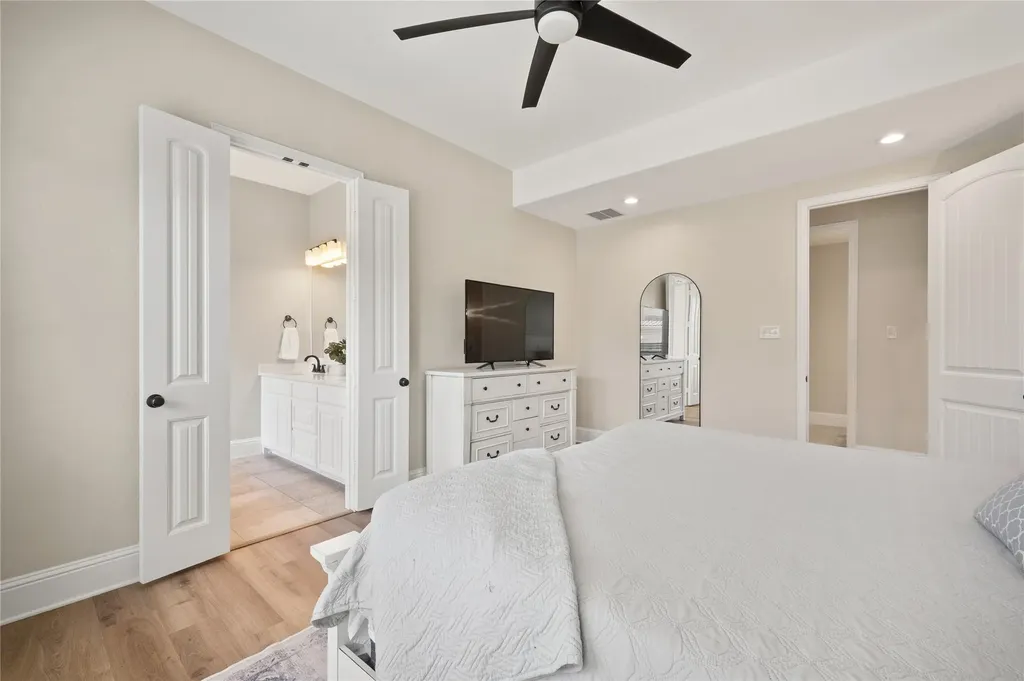 7019 Comal Drive Irving TX 75039