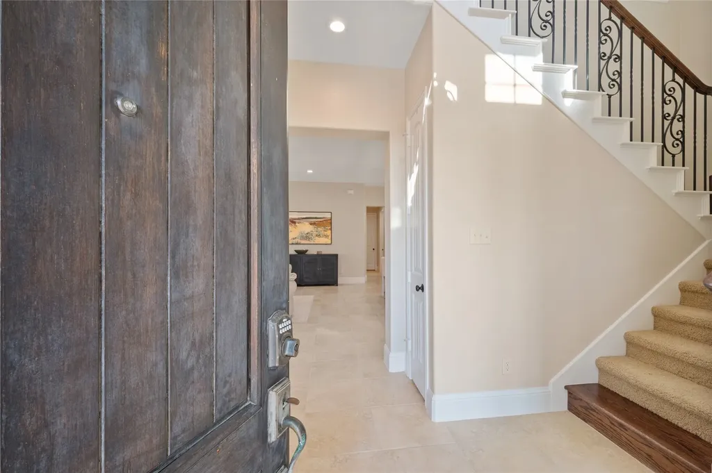 7019 Comal Drive Irving TX 75039