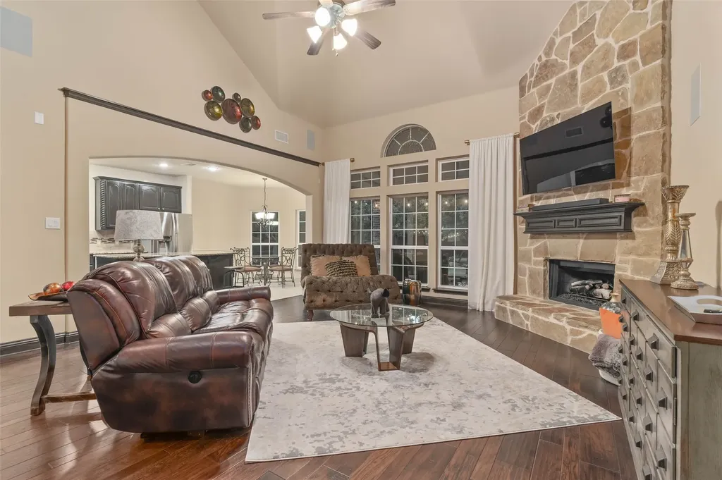 6809 Edwards Road Denton TX 76208