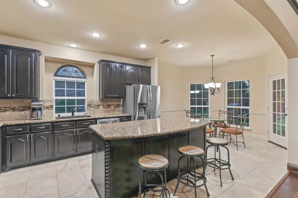 6809 Edwards Road Denton TX 76208
