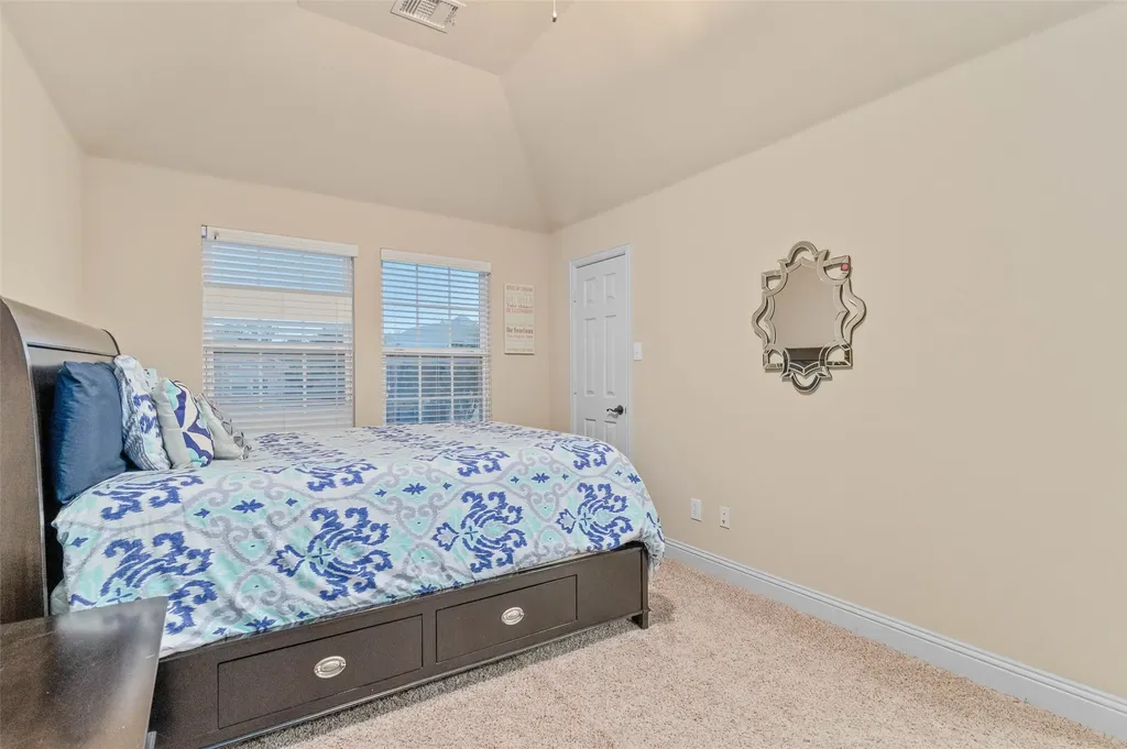 6809 Edwards Road Denton TX 76208