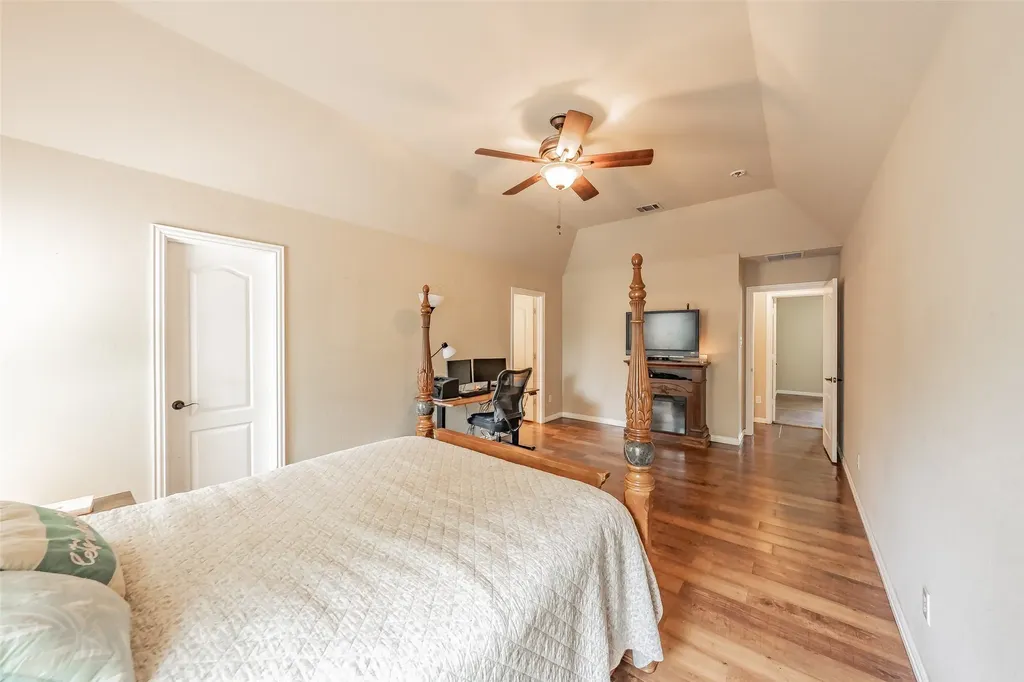 800 Stella Mae Drive Fort Worth TX 76028