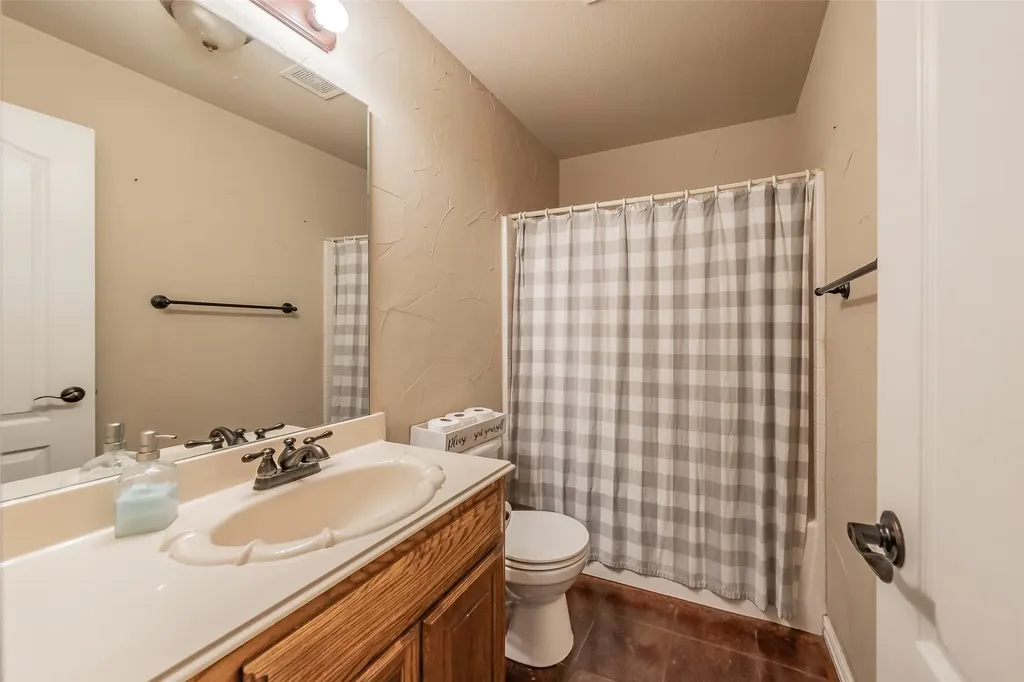 800 Stella Mae Drive Fort Worth TX 76028