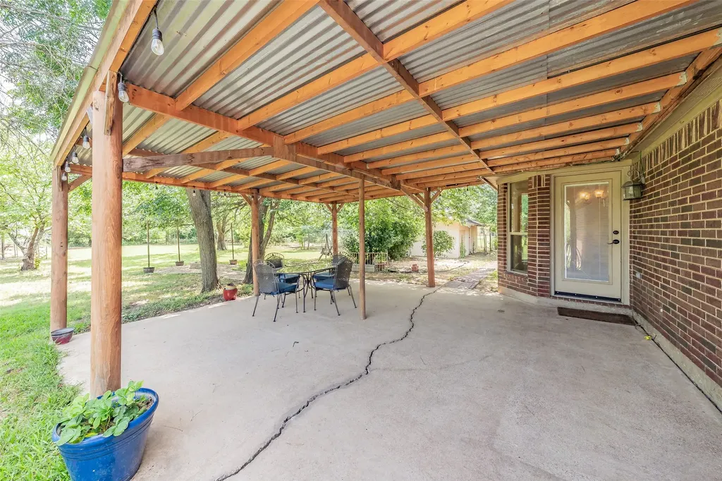 800 Stella Mae Drive Fort Worth TX 76028