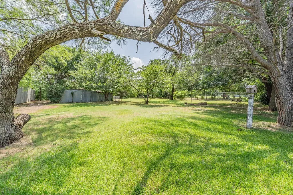 800 Stella Mae Drive Fort Worth TX 76028