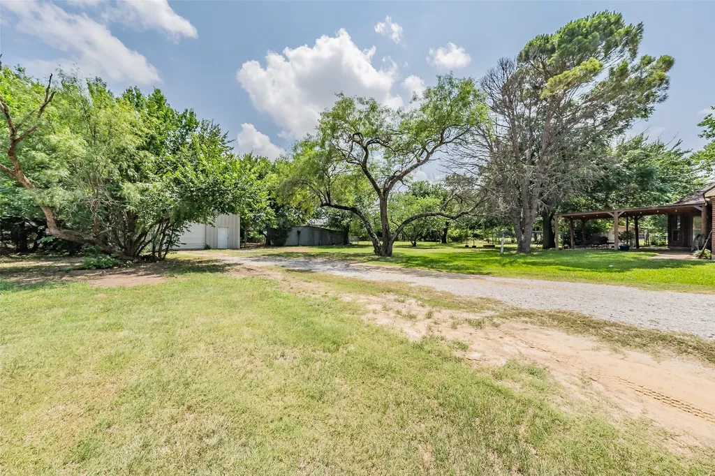800 Stella Mae Drive Fort Worth TX 76028