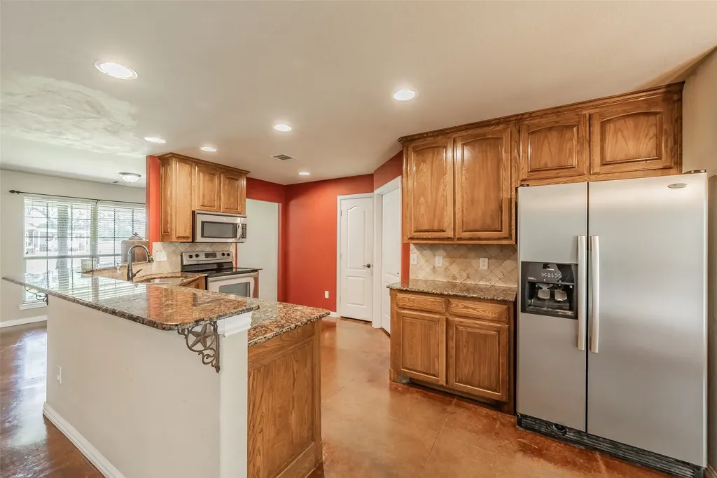 800 Stella Mae Drive Fort Worth TX 76028