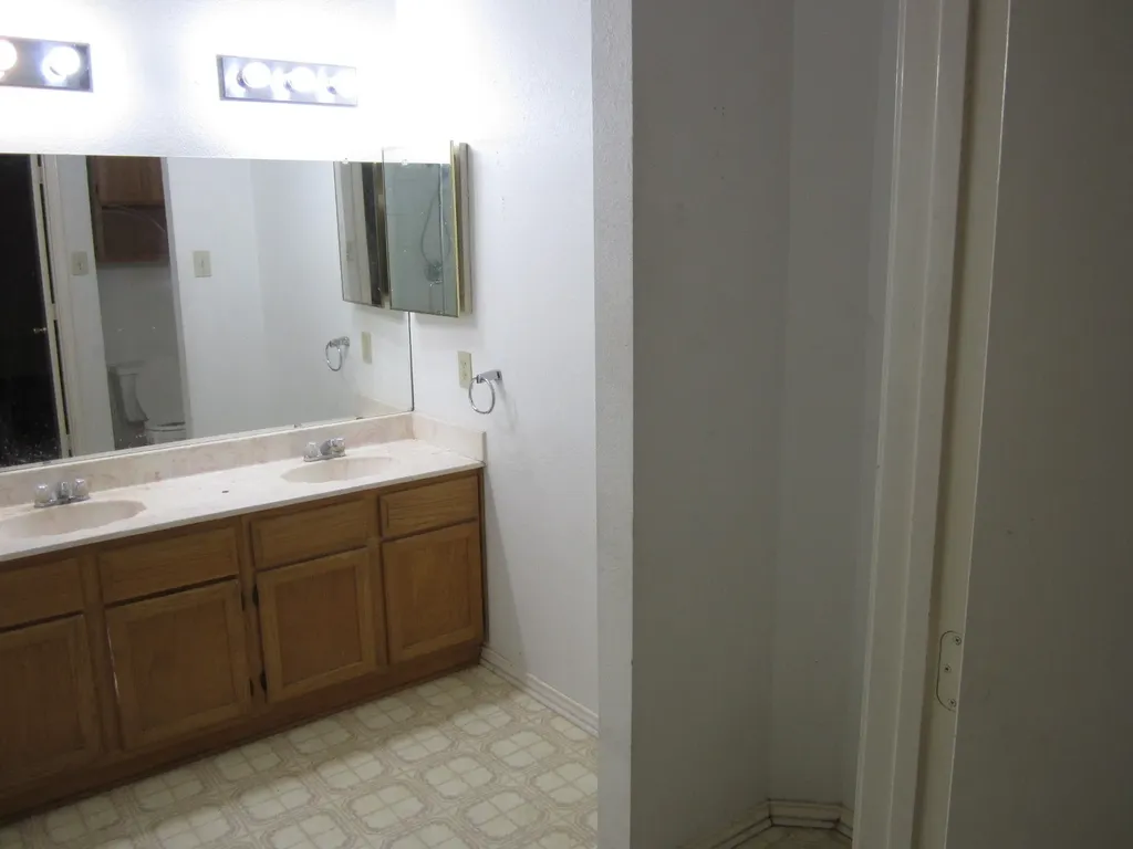 2224 Westview Trail Denton TX 76207