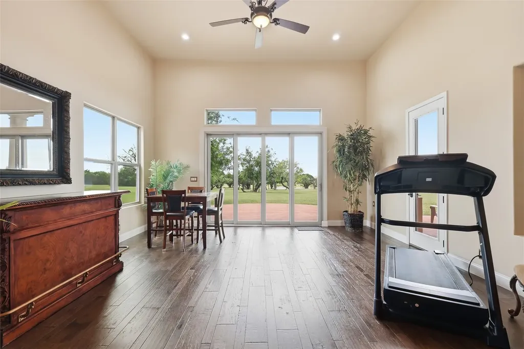 158 Private Road 2656 Walnut Springs TX 76690