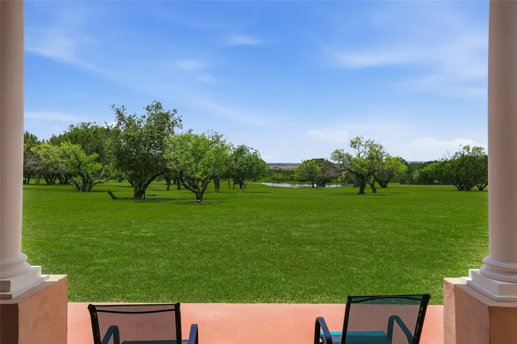 158 Private Road 2656 Walnut Springs TX 76690