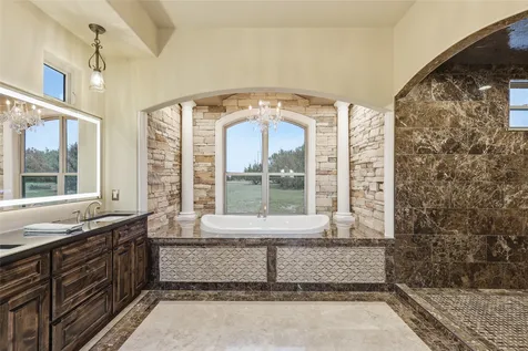 158 Private Road 2656 Walnut Springs TX 76690