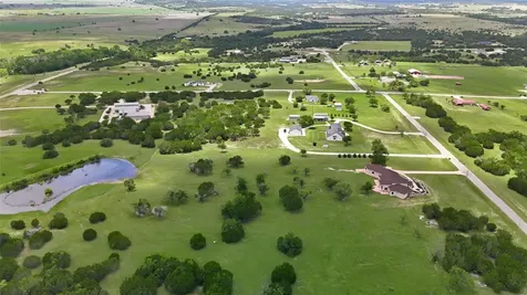 158 Private Road 2656 Walnut Springs TX 76690