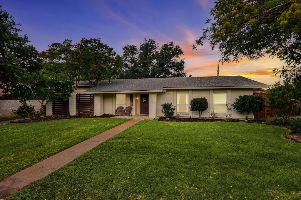 13051 Pennystone Drive Farmers Branch TX 75244