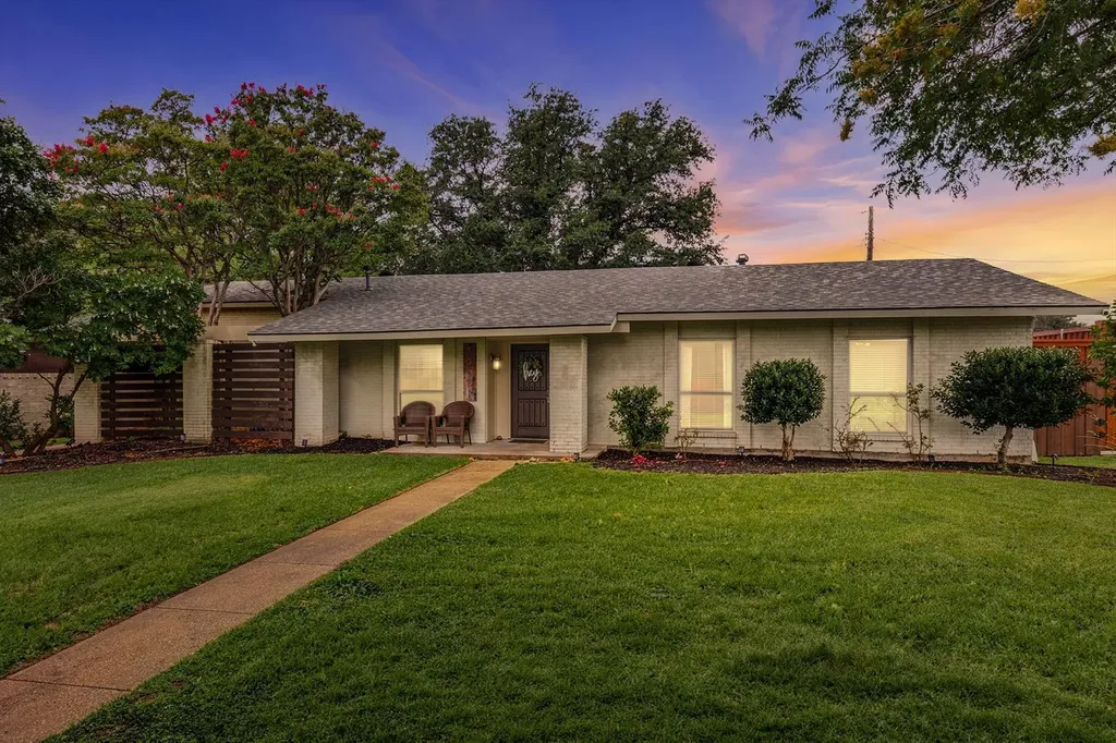 13051 Pennystone Drive Farmers Branch TX 75244