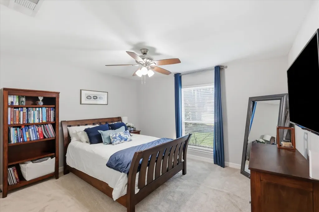 13051 Pennystone Drive Farmers Branch TX 75244