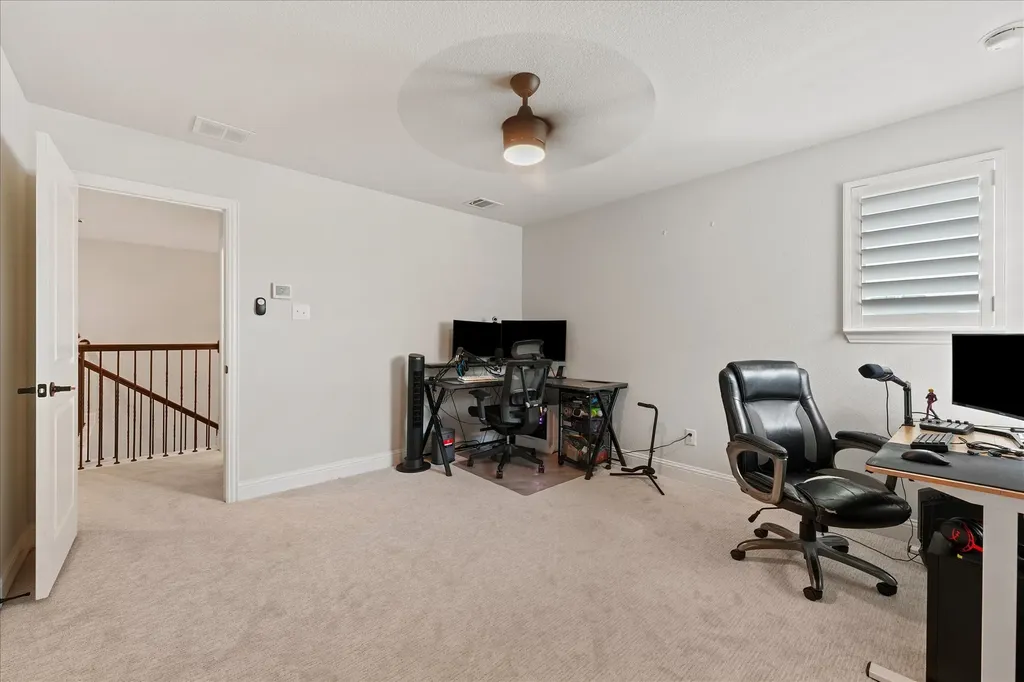 200 Lakeview Drive Oak Point TX 75068