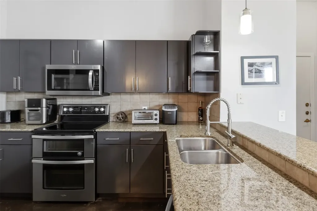 201 W Lancaster Avenue Fort Worth TX 76102
