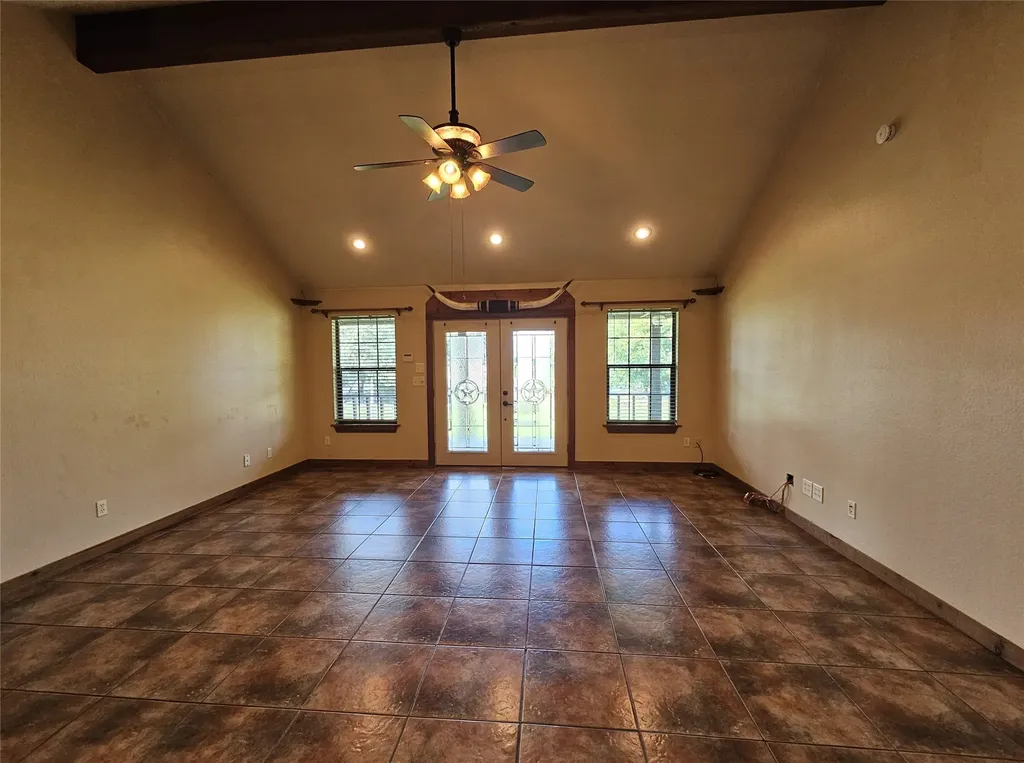 529 Wildewood Drive Chandler TX 75758