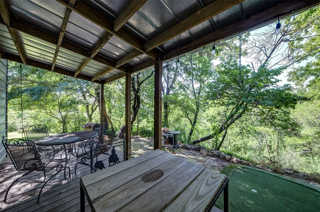 402 Aqua Way Lake Bridgeport TX 76426