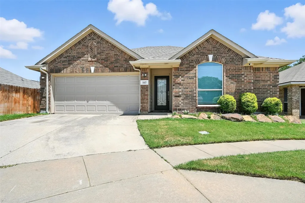 517 Lowery Oaks Trail Fort Worth TX 76120