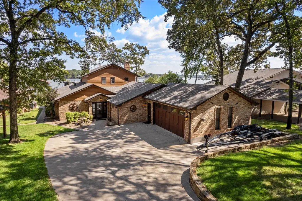 169 Deer Island Road Mabank TX 75156