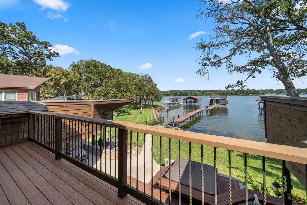 169 Deer Island Road Mabank TX 75156