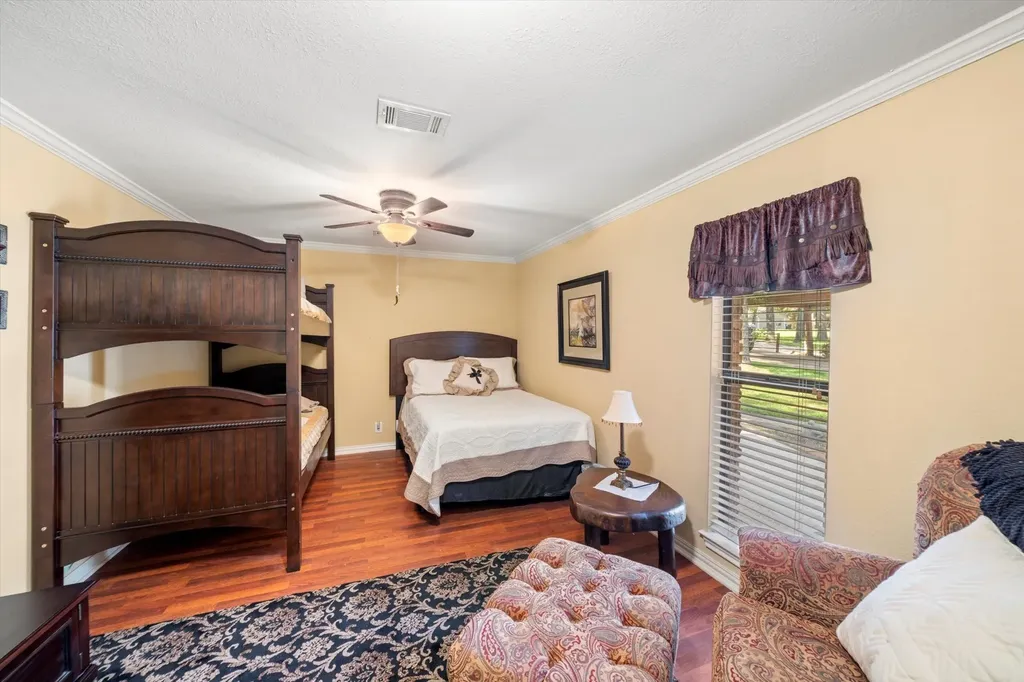 169 Deer Island Road Mabank TX 75156