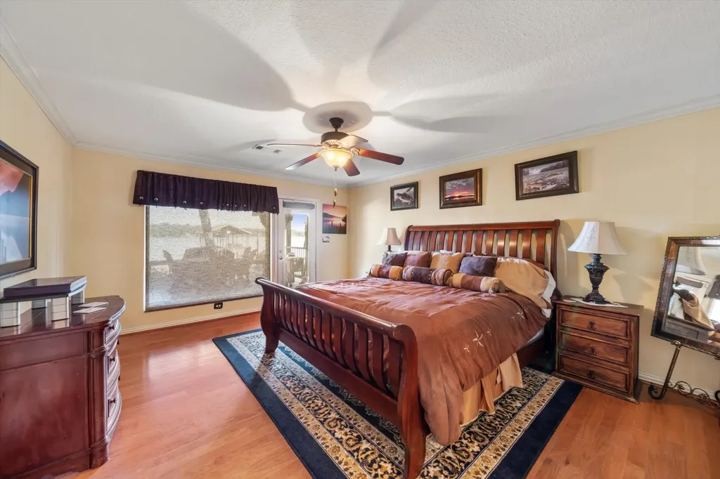 169 Deer Island Road Mabank TX 75156