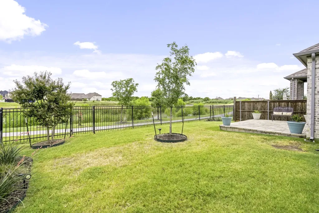 762 Corner Post Path Celina TX 75009