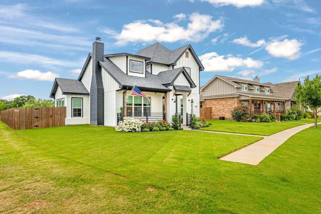 4005 Legacy Boulevard Clyde TX 79510