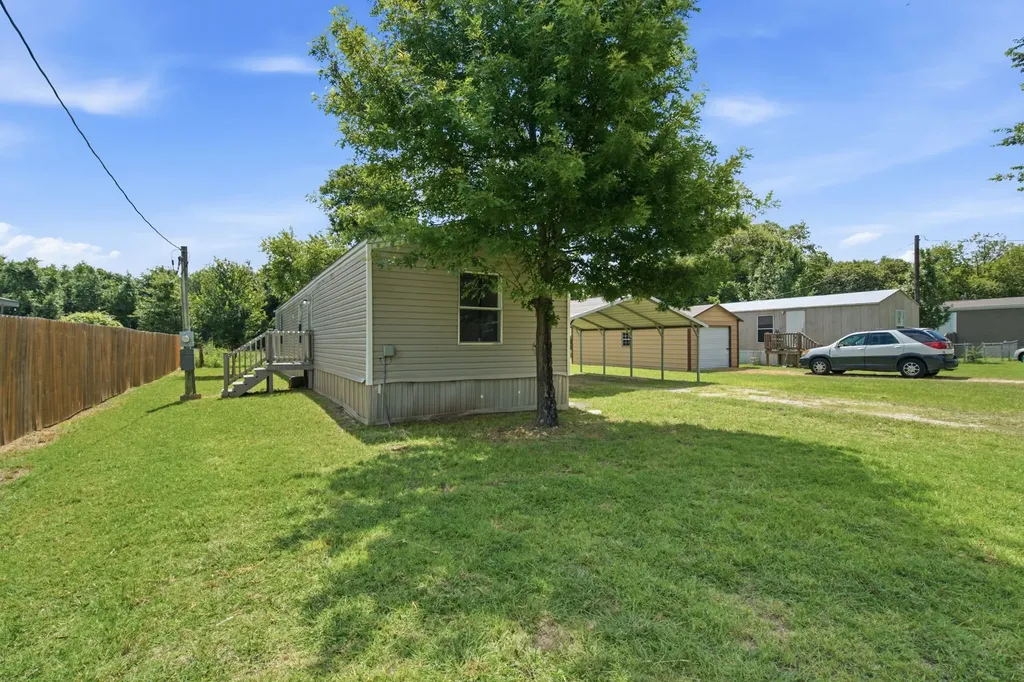 1684 Gale Drive Pelican Bay TX 76020