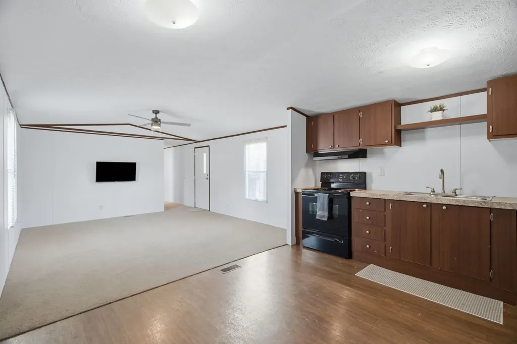 1684 Gale Drive Pelican Bay TX 76020