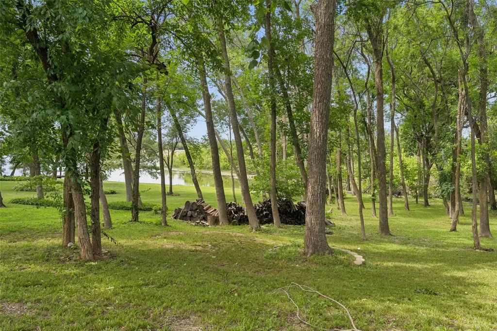 1551 Brook Lane Celina TX 75009