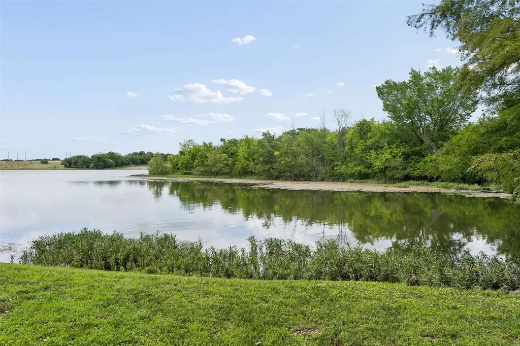 1551 Brook Lane Celina TX 75009