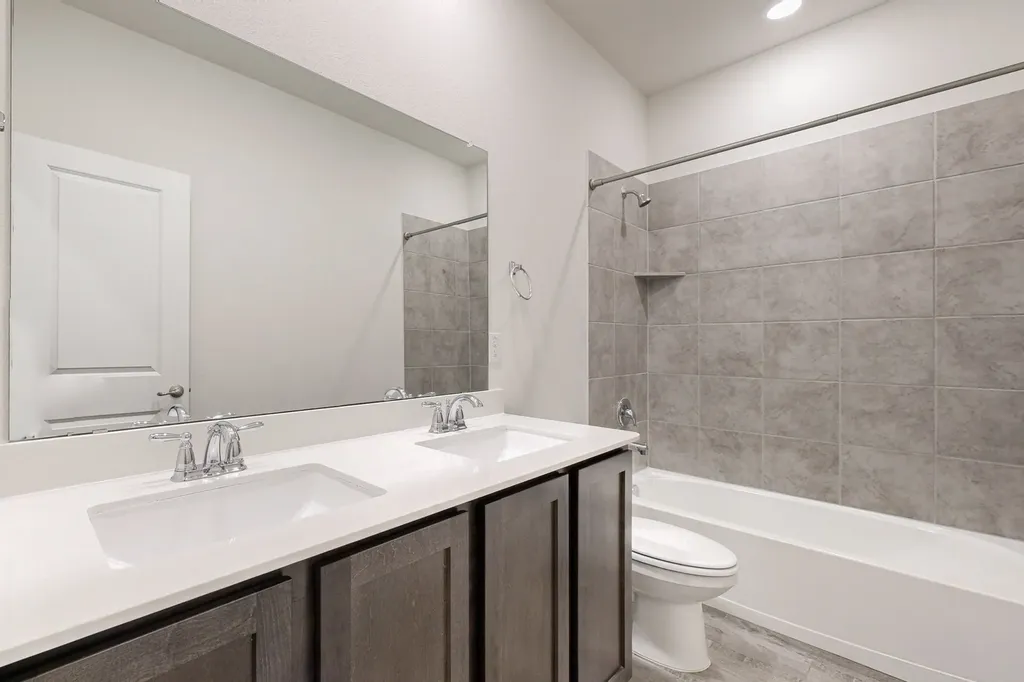 10925 Klondike Lane Aubrey TX 76227