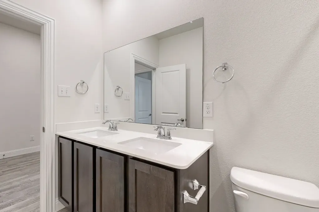 10925 Klondike Lane Aubrey TX 76227