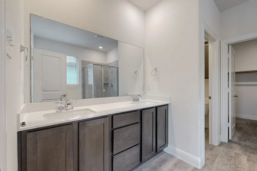 10925 Klondike Lane Aubrey TX 76227