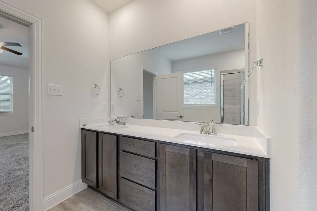 10925 Klondike Lane Aubrey TX 76227