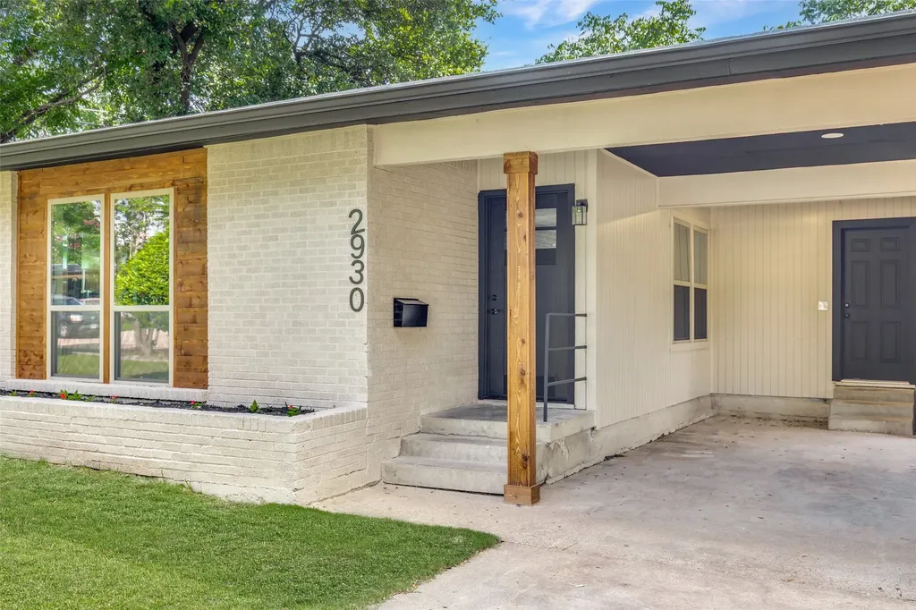 2930 Bellknoll Lane Dallas TX 75229