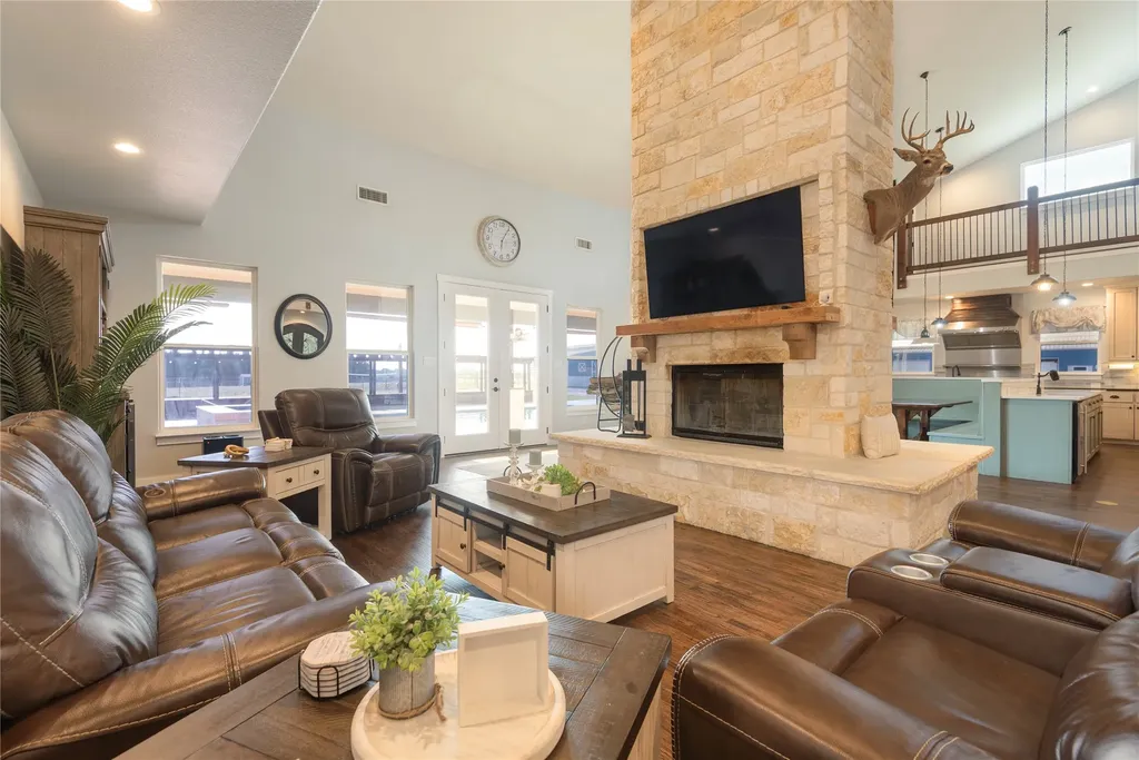 568 County Road 5025 Leonard TX 75452