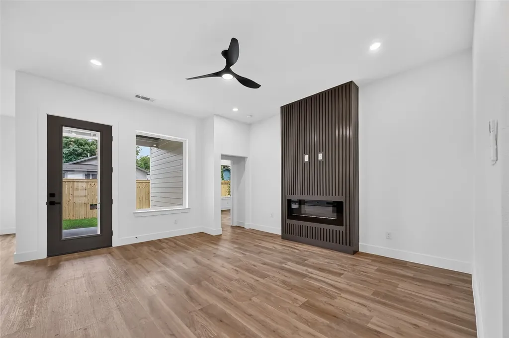 5130 Echo Avenue Dallas TX 75215