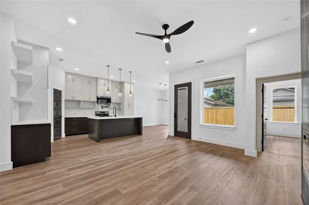 5130 Echo Avenue Dallas TX 75215