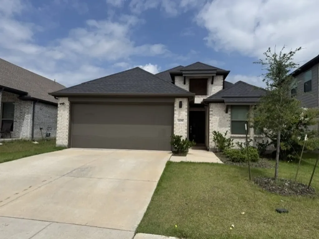 209 Little Bridge Drive Lavon TX 75166