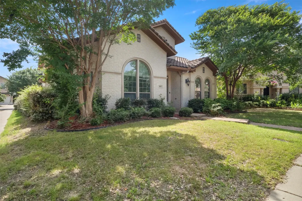 6811 San Fernando Irving TX 75039