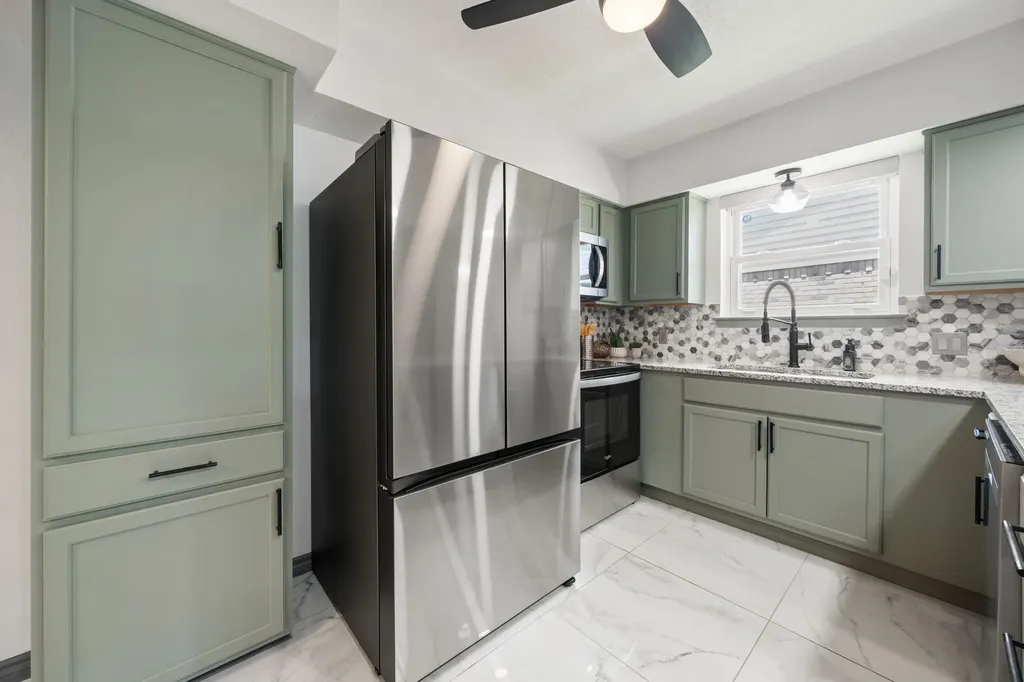 1711 Briar Meadow Drive Arlington TX 76014