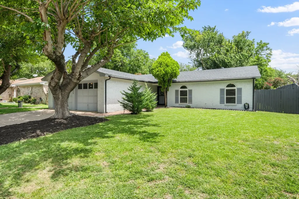 1711 Briar Meadow Drive Arlington TX 76014