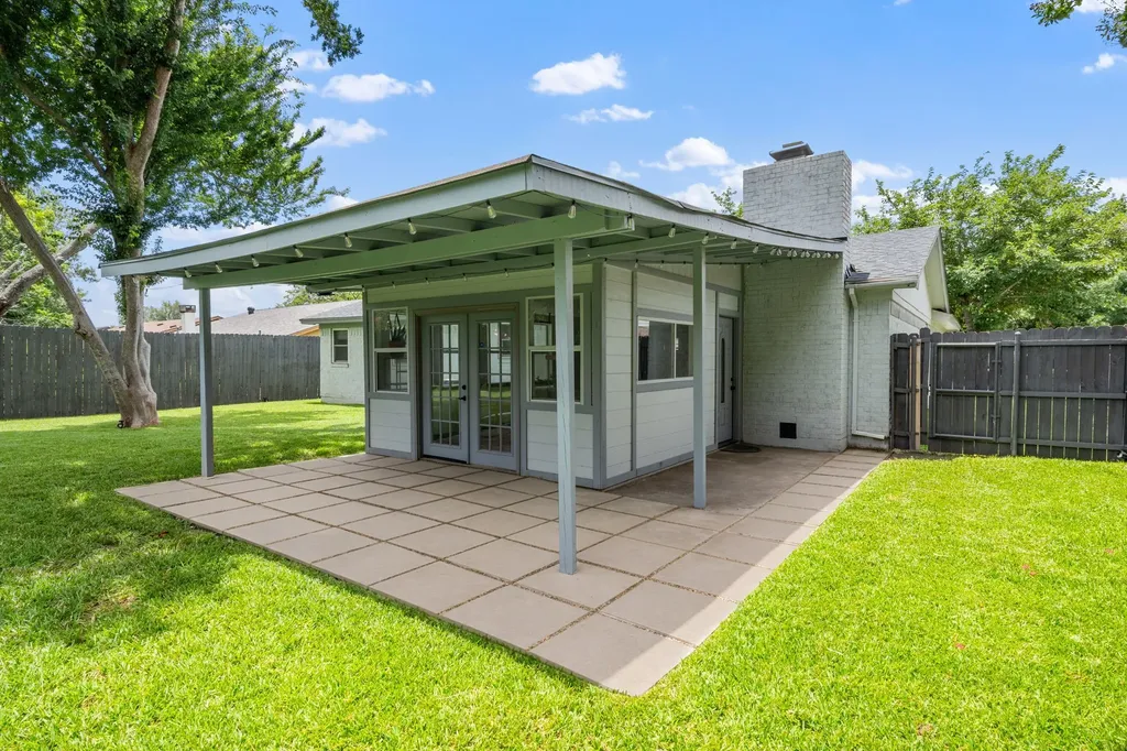 1711 Briar Meadow Drive Arlington TX 76014